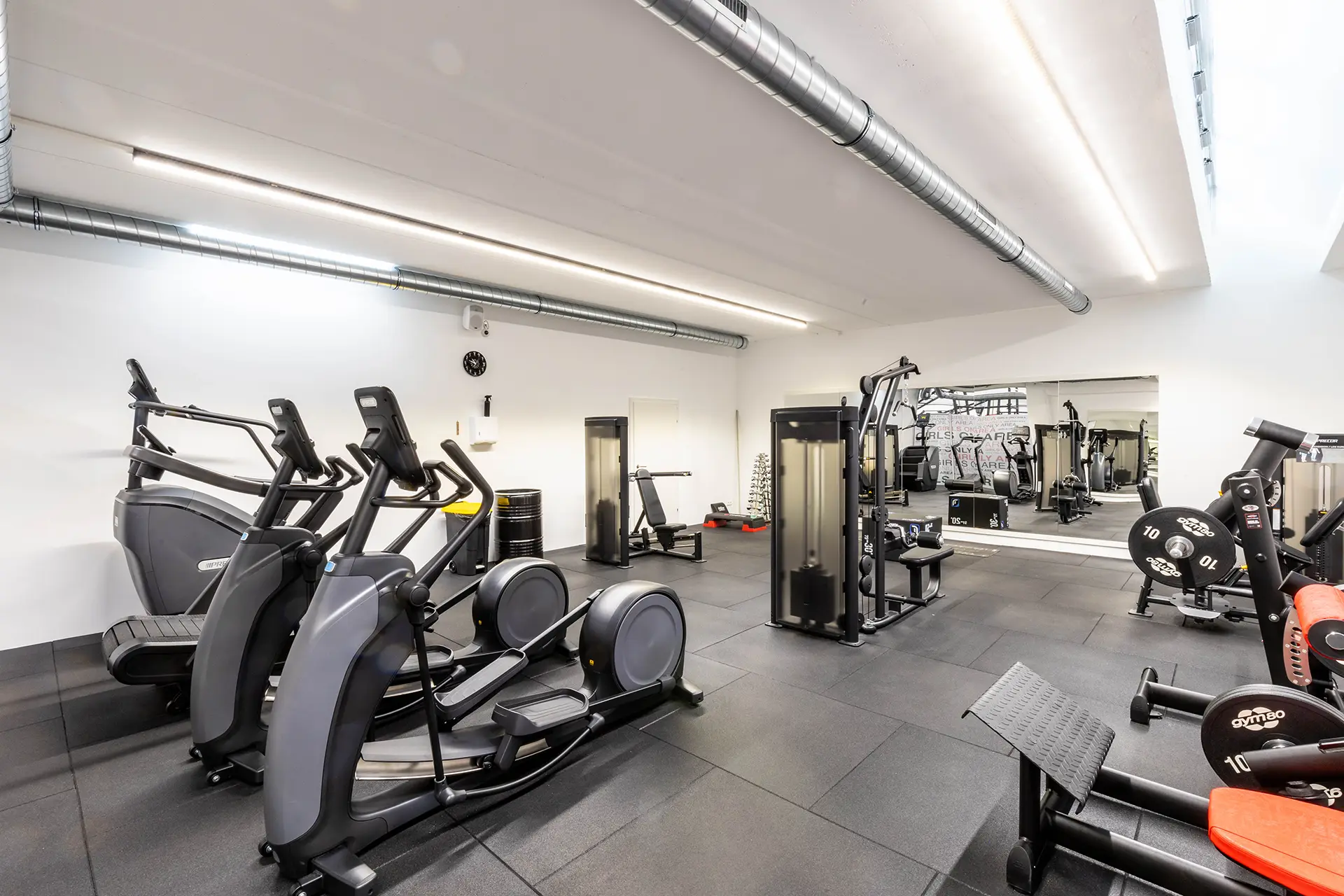 GIRLS ONLY AREA im Fitnessstudio YOU!FIT